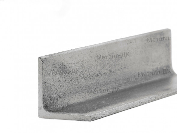 Металлический уголок 45x45x4